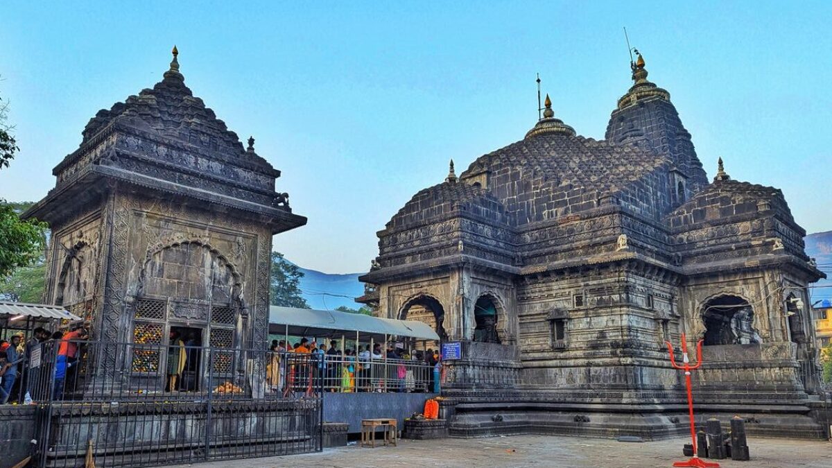trimbakeshwar jyotirlinga temple rotated 1200x675